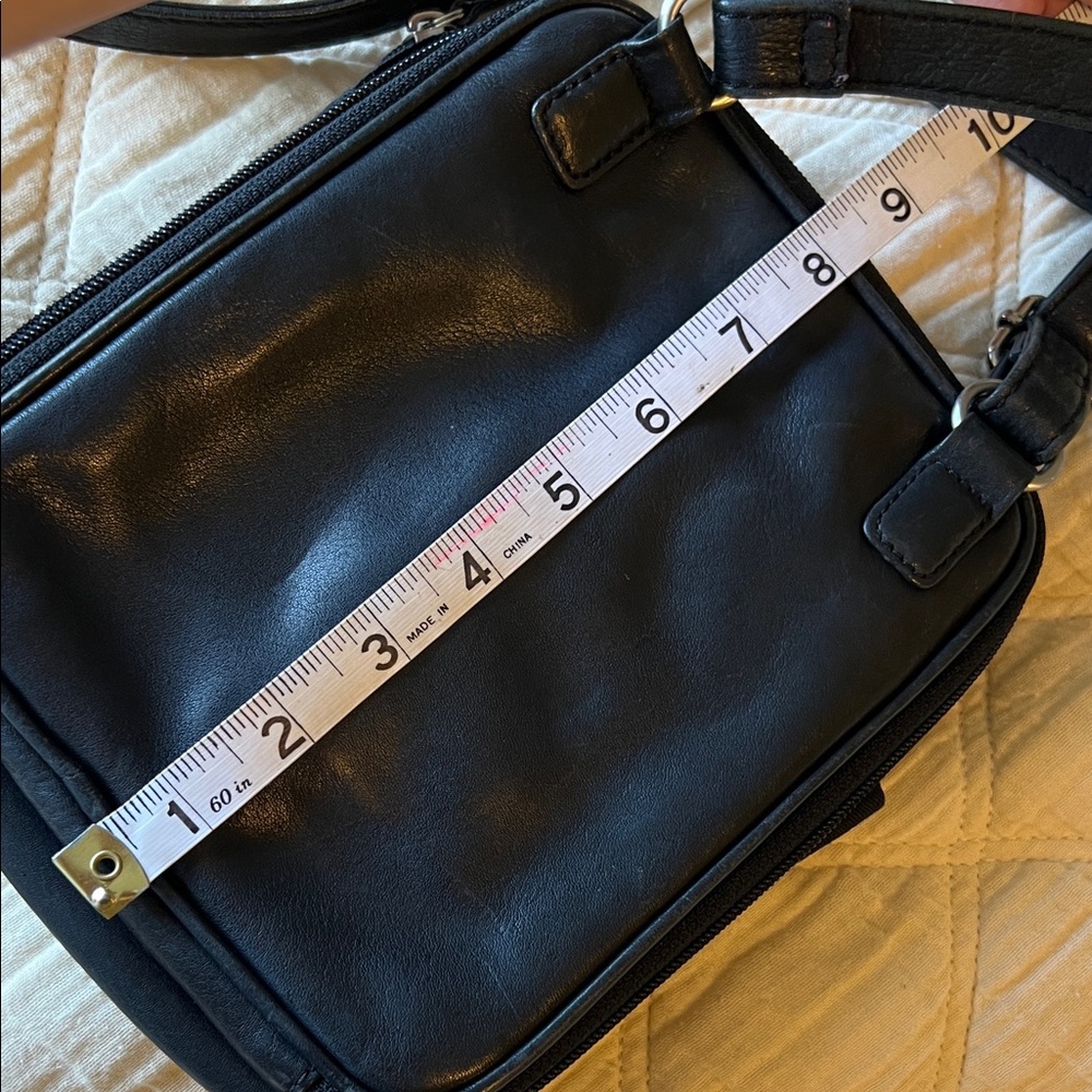 FOSSIL Black Leather Crossbody Bag - Picture 8 of 9